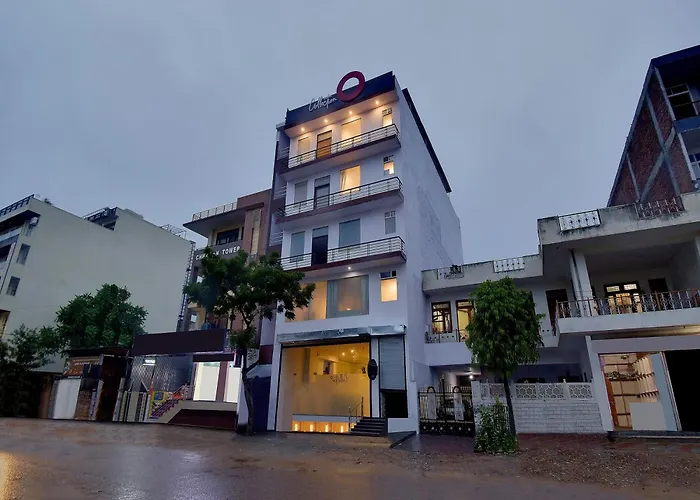 Super Collection O Govind Marg Hotel Jaipur